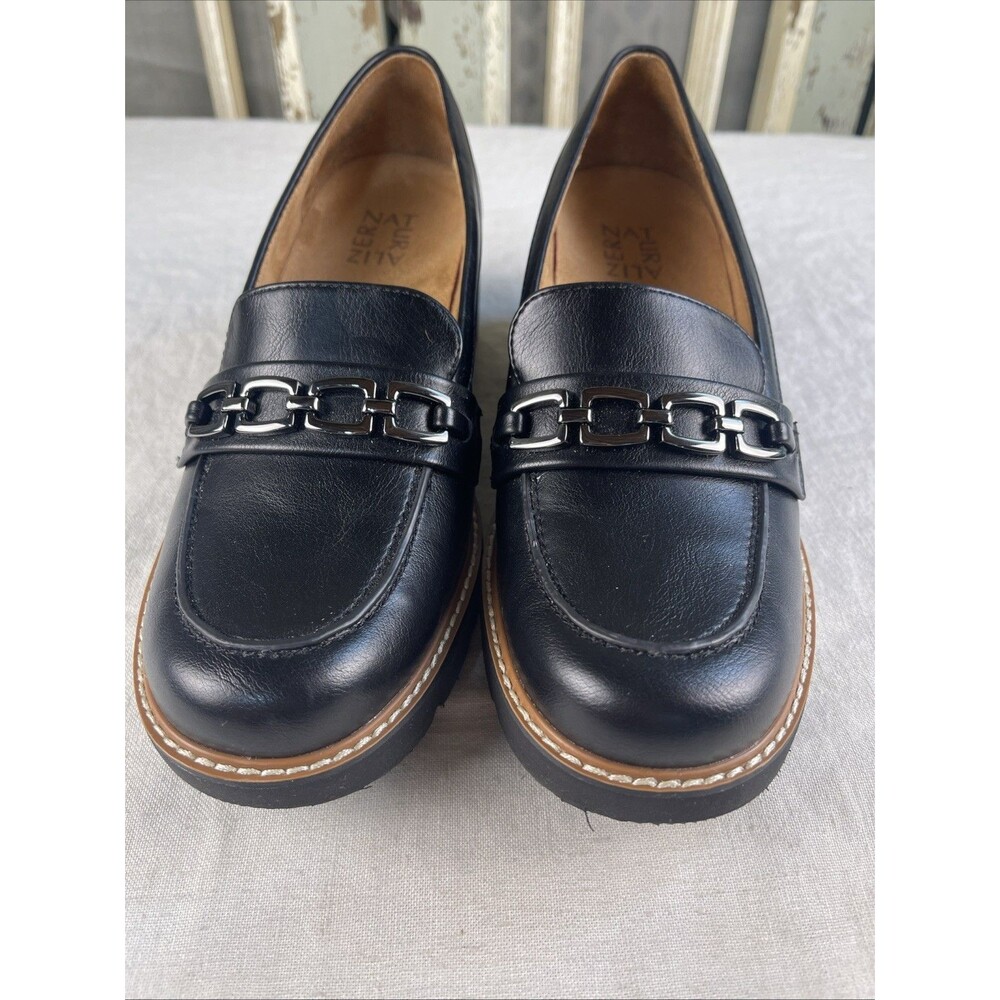 Naturalizer Cabana Black Leather Loafers with Chain Accent